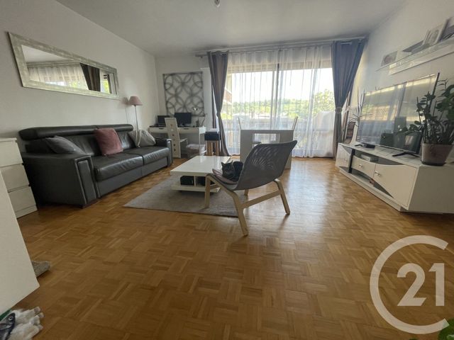 Appartement F2 à vendre - 2 pièces - 53.71 m2 - CHELLES - 77 - ILE-DE-FRANCE - Century 21 Agence H.L.