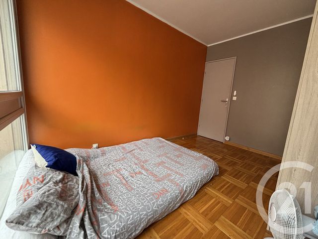 Appartement F3 à vendre - 3 pièces - 62.0 m2 - CHELLES - 77 - ILE-DE-FRANCE - Century 21 Agence H.L.