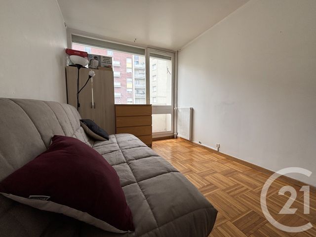 Appartement F3 à vendre - 3 pièces - 62.0 m2 - CHELLES - 77 - ILE-DE-FRANCE - Century 21 Agence H.L.