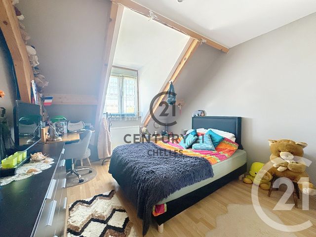 maison à vendre - 7 pièces - 150.02 m2 - CHELLES - 77 - ILE-DE-FRANCE - Century 21 Agence H.L.