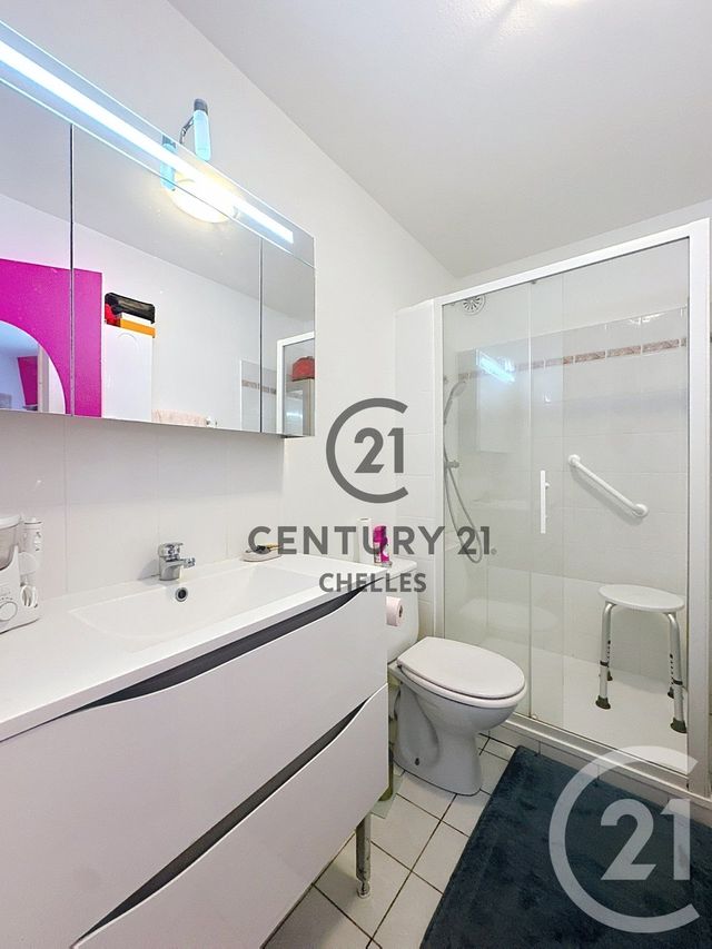 Afficher la photo en grand Appartement F4 à vendre - 4 pièces - 89.0 m2 - CHELLES - 77 - ILE-DE-FRANCE - Century 21 Agence H.L.