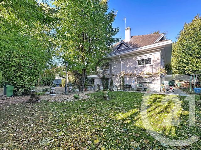 maison à vendre - 8 pièces - 205.95 m2 - CHELLES - 77 - ILE-DE-FRANCE - Century 21 Agence H.L.