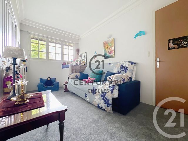 maison à vendre - 8 pièces - 205.95 m2 - CHELLES - 77 - ILE-DE-FRANCE - Century 21 Agence H.L.