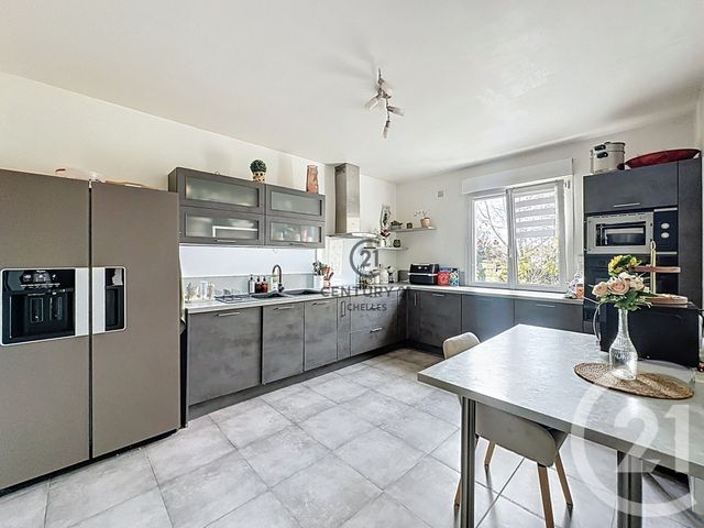 maison à vendre - 7 pièces - 140.0 m2 - VAIRES SUR MARNE - 77 - ILE-DE-FRANCE - Century 21 Agence H.L.