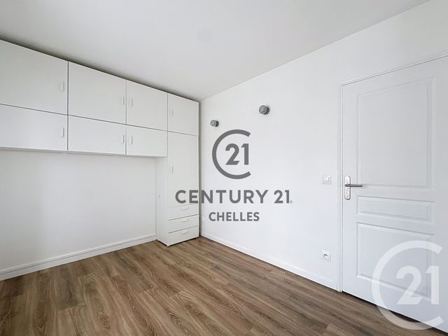Appartement F2 à vendre - 2 pièces - 32.15 m2 - CHELLES - 77 - ILE-DE-FRANCE - Century 21 Agence H.L.
