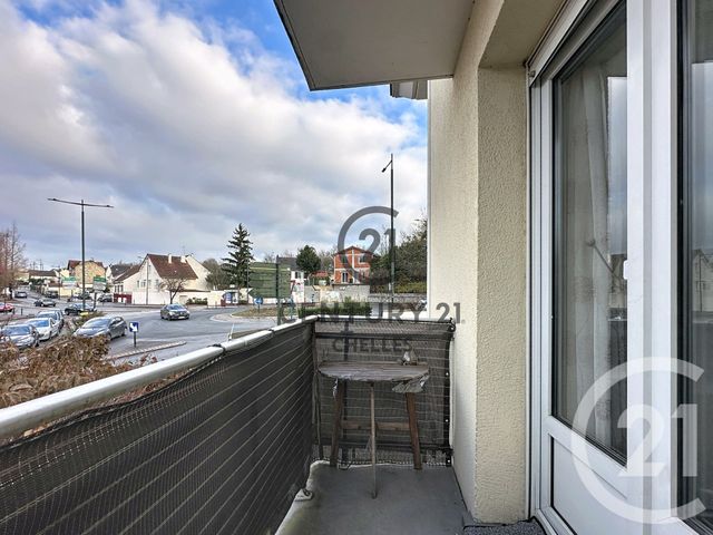 Appartement F2 à vendre - 2 pièces - 32.15 m2 - CHELLES - 77 - ILE-DE-FRANCE - Century 21 Agence H.L.