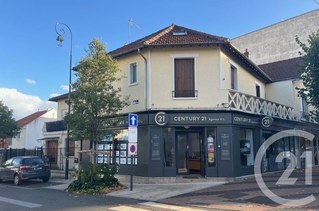 Appartement F2 à vendre - 2 pièces - 46.2 m2 - CHELLES - 77 - ILE-DE-FRANCE - Century 21 Agence H.L.