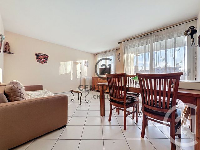 Appartement F3 à vendre - 3 pièces - 63.38 m2 - CHELLES - 77 - ILE-DE-FRANCE - Century 21 Agence H.L.