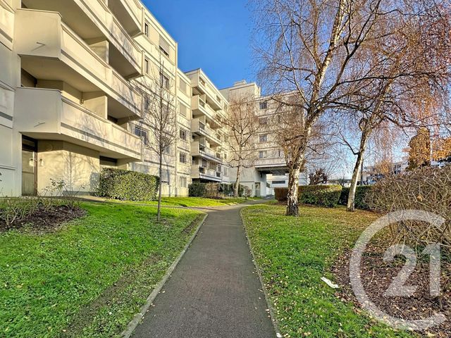 Appartement F3 à vendre - 3 pièces - 63.38 m2 - CHELLES - 77 - ILE-DE-FRANCE - Century 21 Agence H.L.