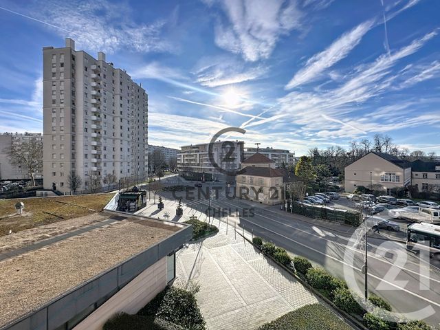 Appartement F2 à vendre - 2 pièces - 46.91 m2 - CHELLES - 77 - ILE-DE-FRANCE - Century 21 Agence H.L.