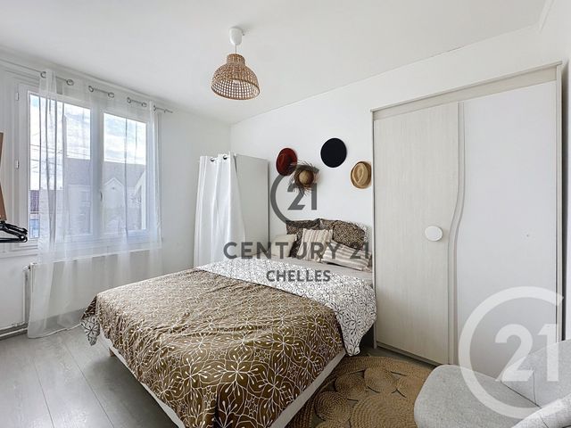 maison à vendre - 5 pièces - 91.18 m2 - CHELLES - 77 - ILE-DE-FRANCE - Century 21 Agence H.L.
