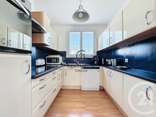 maison à vendre - 5 pièces - 91.18 m2 - CHELLES - 77 - ILE-DE-FRANCE - Century 21 Agence H.L.