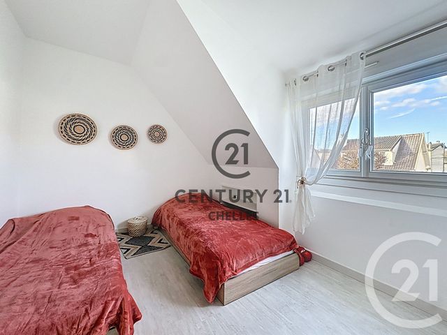 maison à vendre - 5 pièces - 91.18 m2 - CHELLES - 77 - ILE-DE-FRANCE - Century 21 Agence H.L.