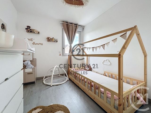 maison à louer - 5 pièces - 81.04 m2 - MONTFERMEIL - 93 - ILE-DE-FRANCE - Century 21 Agence H.L.