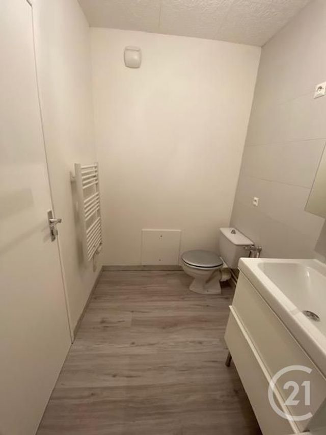 Appartement Studio à louer - 1 pièce - 30.62 m2 - PARIS - 75012 - ILE-DE-FRANCE - Century 21 Agence H.L.