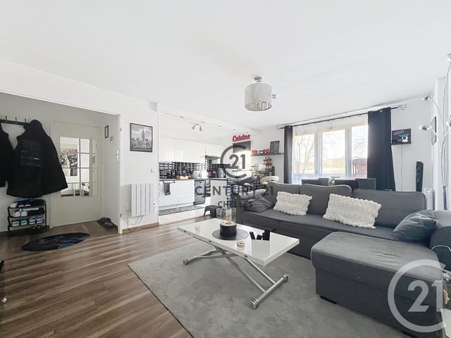 Appartement F3 à vendre - 3 pièces - 65.05 m2 - CHELLES - 77 - ILE-DE-FRANCE - Century 21 Agence H.L.