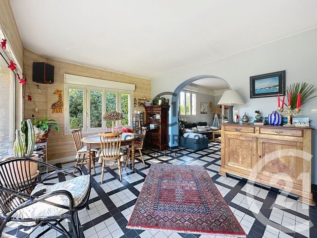 maison à vendre - 9 pièces - 175.0 m2 - CHELLES - 77 - ILE-DE-FRANCE - Century 21 Agence H.L.