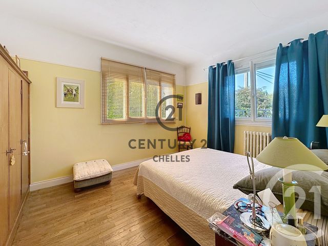 maison à vendre - 9 pièces - 175.0 m2 - CHELLES - 77 - ILE-DE-FRANCE - Century 21 Agence H.L.