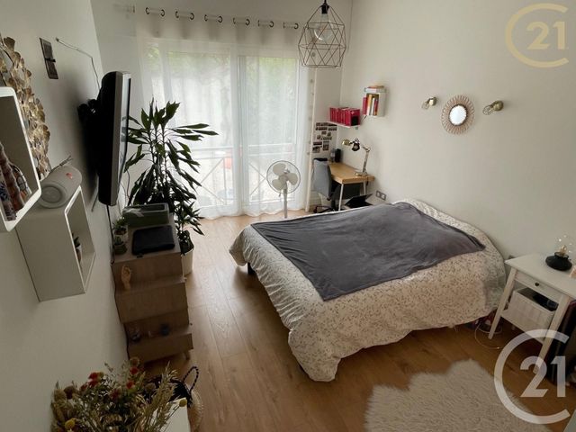 Afficher la photo en grand maison à vendre - 9 pièces - 350.0 m2 - CHELLES - 77 - ILE-DE-FRANCE - Century 21 Agence H.L.