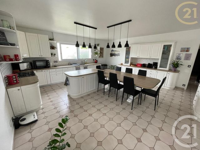 Afficher la photo en grand maison à vendre - 9 pièces - 350.0 m2 - CHELLES - 77 - ILE-DE-FRANCE - Century 21 Agence H.L.