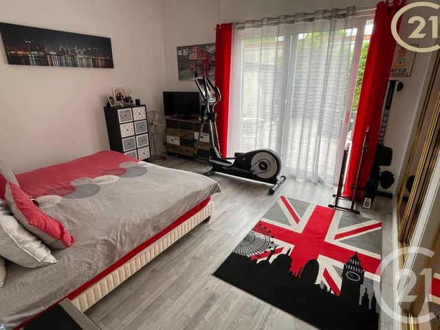Afficher la photo en grand maison à vendre - 9 pièces - 350.0 m2 - CHELLES - 77 - ILE-DE-FRANCE - Century 21 Agence H.L.