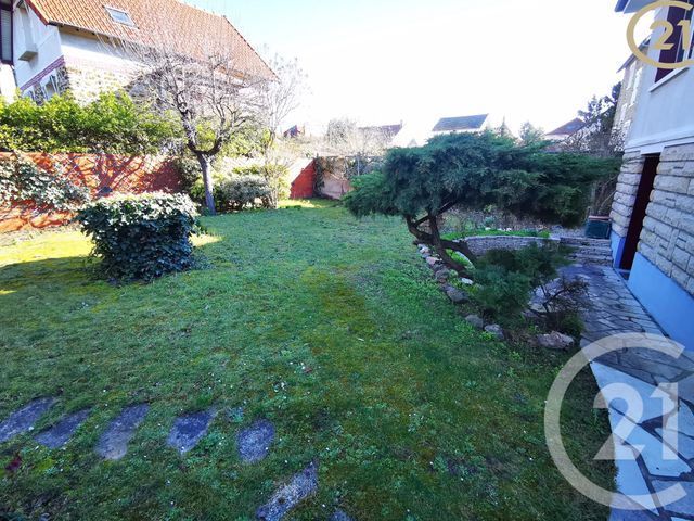 maison à vendre - 6 pièces - 130.0 m2 - CHELLES - 77 - ILE-DE-FRANCE - Century 21 Agence H.L. maison à vendre - 6 pièces - 130.0 m2 - CHELLES - 77 - ILE-DE-FRANCE - Century 21 Agence H.L.