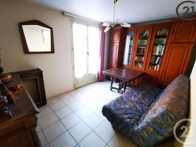 maison à vendre - 6 pièces - 130.0 m2 - CHELLES - 77 - ILE-DE-FRANCE - Century 21 Agence H.L. maison à vendre - 6 pièces - 130.0 m2 - CHELLES - 77 - ILE-DE-FRANCE - Century 21 Agence H.L.