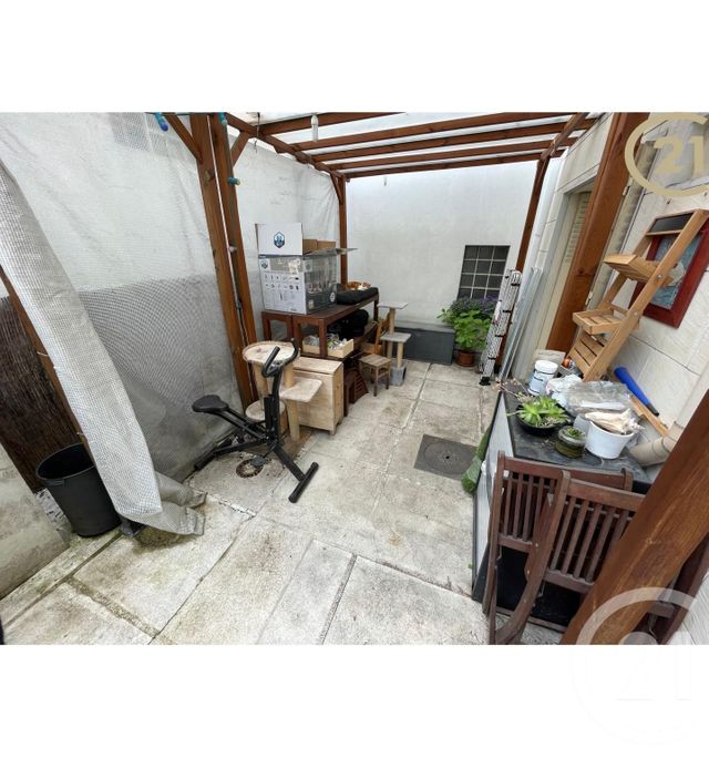 Appartement F2 à vendre - 2 pièces - 44.56 m2 - CHELLES - 77 - ILE-DE-FRANCE - Century 21 Agence H.L. Appartement F2 à vendre - 2 pièces - 44.56 m2 - CHELLES - 77 - ILE-DE-FRANCE - Century 21 Agence H.L.