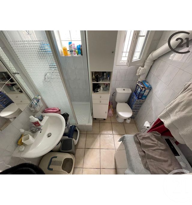 Appartement F2 à vendre - 2 pièces - 44.56 m2 - CHELLES - 77 - ILE-DE-FRANCE - Century 21 Agence H.L. Appartement F2 à vendre - 2 pièces - 44.56 m2 - CHELLES - 77 - ILE-DE-FRANCE - Century 21 Agence H.L.