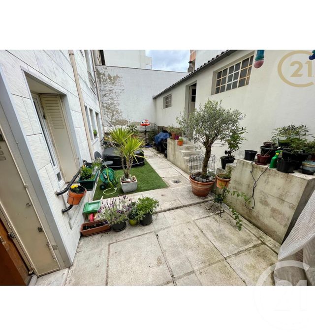 Appartement F2 à vendre - 2 pièces - 44.56 m2 - CHELLES - 77 - ILE-DE-FRANCE - Century 21 Agence H.L. Appartement F2 à vendre - 2 pièces - 44.56 m2 - CHELLES - 77 - ILE-DE-FRANCE - Century 21 Agence H.L.