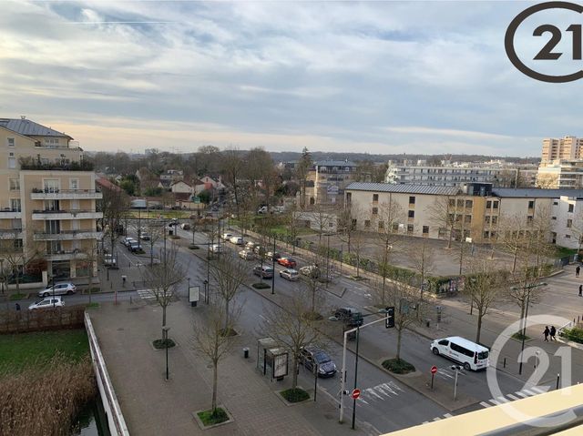 Afficher la photo en grand Appartement F4 à vendre - 4 pièces - 79.07 m2 - CHELLES - 77 - ILE-DE-FRANCE - Century 21 Agence H.L.