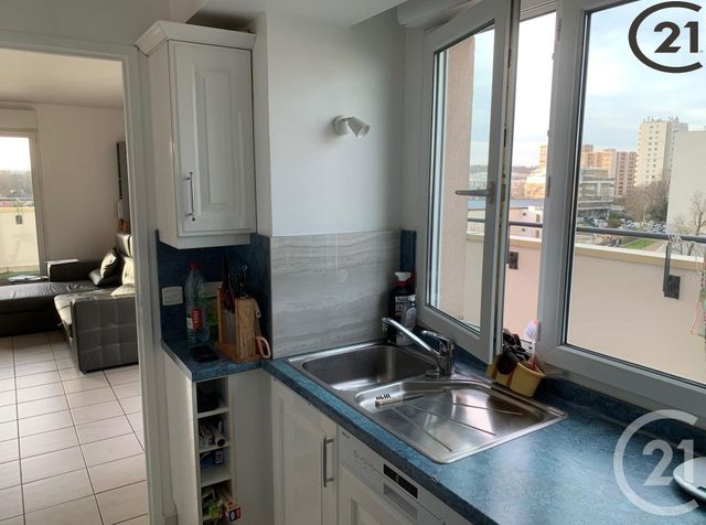 Afficher la photo en grand Appartement F4 à vendre - 4 pièces - 79.07 m2 - CHELLES - 77 - ILE-DE-FRANCE - Century 21 Agence H.L.