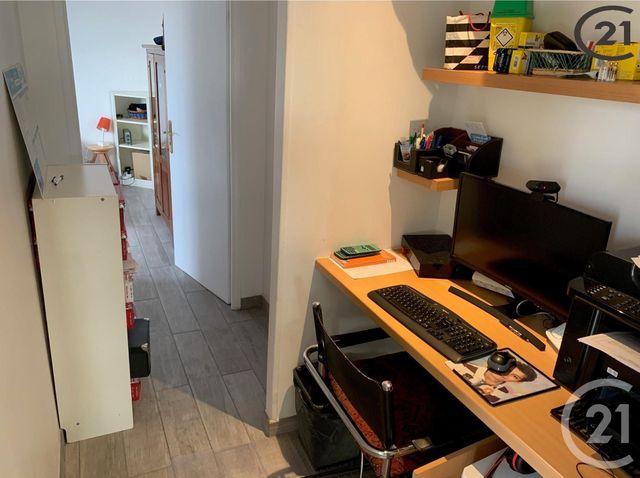 Afficher la photo en grand Appartement F4 à vendre - 4 pièces - 79.07 m2 - CHELLES - 77 - ILE-DE-FRANCE - Century 21 Agence H.L.