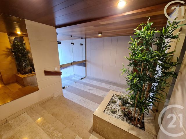 Afficher la photo en grand Appartement F5 à vendre - 5 pièces - 103.0 m2 - CHELLES - 77 - ILE-DE-FRANCE - Century 21 Agence H.L.