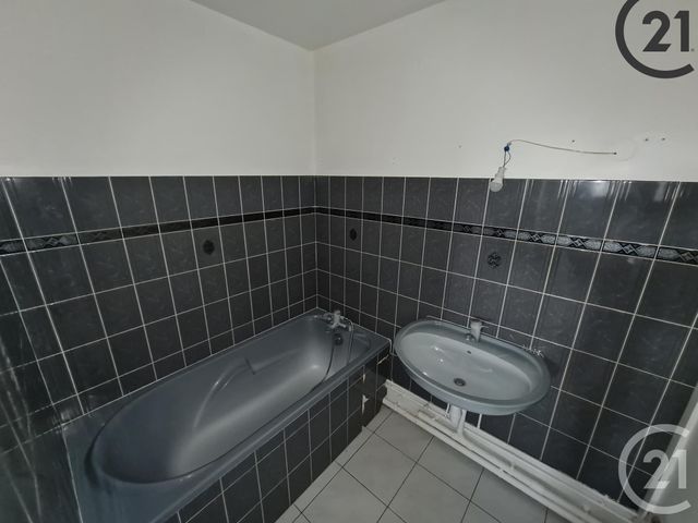 Afficher la photo en grand Appartement F5 à vendre - 5 pièces - 103.0 m2 - CHELLES - 77 - ILE-DE-FRANCE - Century 21 Agence H.L.