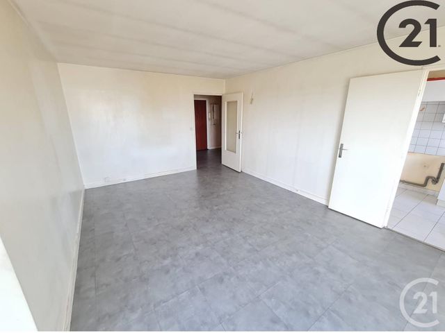 Afficher la photo en grand Appartement F5 à vendre - 5 pièces - 103.0 m2 - CHELLES - 77 - ILE-DE-FRANCE - Century 21 Agence H.L.