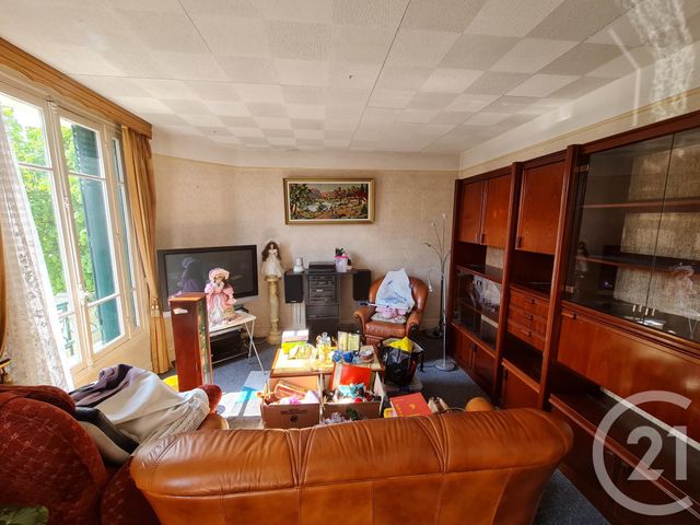 maison à vendre - 5 pièces - 98.0 m2 - CHELLES - 77 - ILE-DE-FRANCE - Century 21 Agence H.L. maison à vendre - 5 pièces - 98.0 m2 - CHELLES - 77 - ILE-DE-FRANCE - Century 21 Agence H.L.