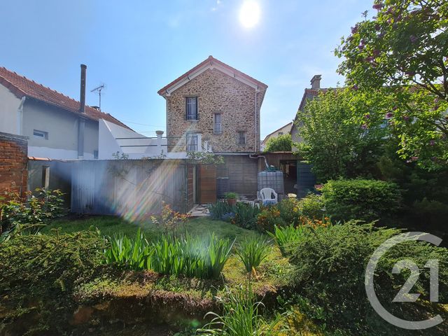 maison à vendre - 5 pièces - 98.0 m2 - CHELLES - 77 - ILE-DE-FRANCE - Century 21 Agence H.L. maison à vendre - 5 pièces - 98.0 m2 - CHELLES - 77 - ILE-DE-FRANCE - Century 21 Agence H.L.