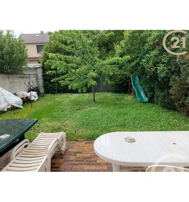 maison à vendre - 6 pièces - 117.55 m2 - CHELLES - 77 - ILE-DE-FRANCE - Century 21 Agence H.L. maison à vendre - 6 pièces - 117.55 m2 - CHELLES - 77 - ILE-DE-FRANCE - Century 21 Agence H.L.