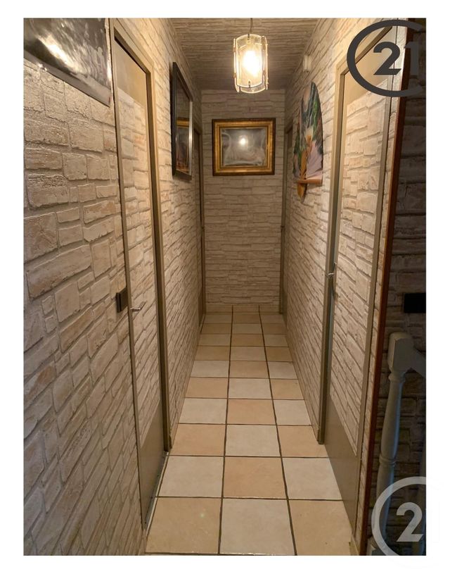 maison à vendre - 6 pièces - 117.55 m2 - CHELLES - 77 - ILE-DE-FRANCE - Century 21 Agence H.L. maison à vendre - 6 pièces - 117.55 m2 - CHELLES - 77 - ILE-DE-FRANCE - Century 21 Agence H.L.