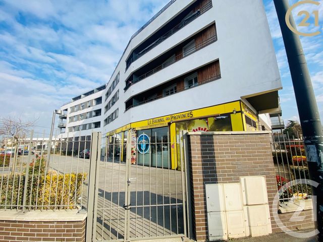 Studio à vendre - 1 pièce - 30.12 m2 - CHELLES - 77 - ILE-DE-FRANCE - Century 21 Agence H.L. Studio à vendre - 1 pièce - 30.12 m2 - CHELLES - 77 - ILE-DE-FRANCE - Century 21 Agence H.L.