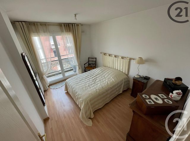 Afficher la photo en grand Appartement F5 à vendre - 5 pièces - 88.84 m2 - CHELLES - 77 - ILE-DE-FRANCE - Century 21 Agence H.L.