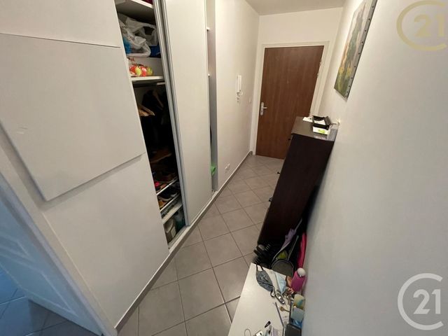 Afficher la photo en grand Appartement F3 à vendre - 3 pièces - 72.44 m2 - CHELLES - 77 - ILE-DE-FRANCE - Century 21 Agence H.L.