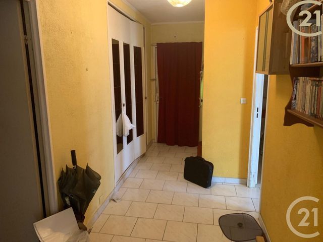 Afficher la photo en grand Appartement F3 à vendre - 3 pièces - 68.4 m2 - CHELLES - 77 - ILE-DE-FRANCE - Century 21 Agence H.L.