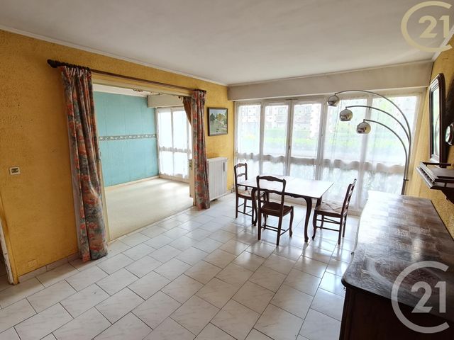 Afficher la photo en grand Appartement F3 à vendre - 3 pièces - 68.4 m2 - CHELLES - 77 - ILE-DE-FRANCE - Century 21 Agence H.L.