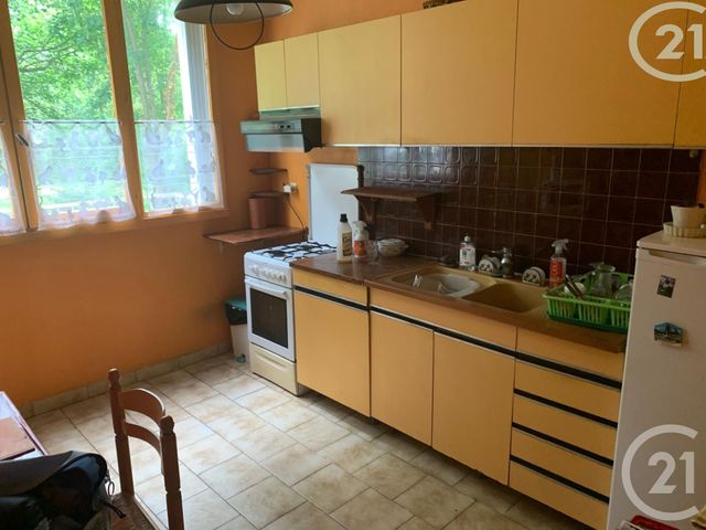 Afficher la photo en grand Appartement F3 à vendre - 3 pièces - 68.4 m2 - CHELLES - 77 - ILE-DE-FRANCE - Century 21 Agence H.L.