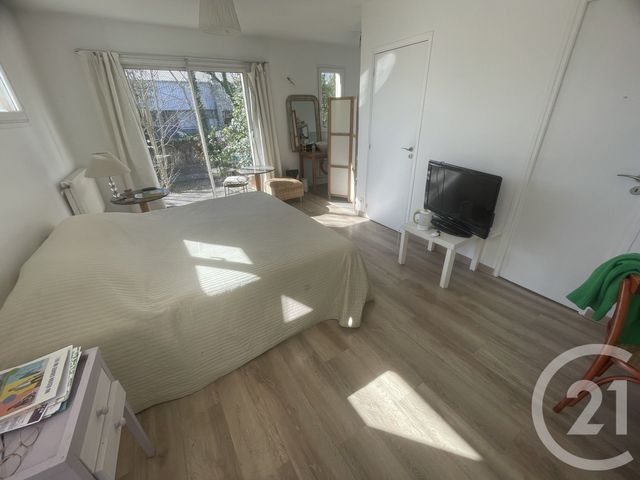 maison à vendre - 8 pièces - 130.0 m2 - CHELLES - 77 - ILE-DE-FRANCE - Century 21 Agence H.L.