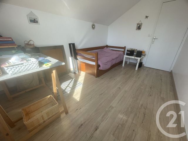 maison à vendre - 8 pièces - 130.0 m2 - CHELLES - 77 - ILE-DE-FRANCE - Century 21 Agence H.L.