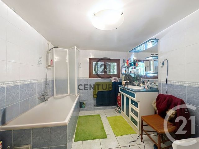 maison à vendre - 5 pièces - 121.0 m2 - CHELLES - 77 - ILE-DE-FRANCE - Century 21 Agence H.L.