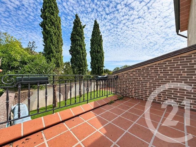 maison à vendre - 9 pièces - 200.0 m2 - CHELLES - 77 - ILE-DE-FRANCE - Century 21 Agence H.L.